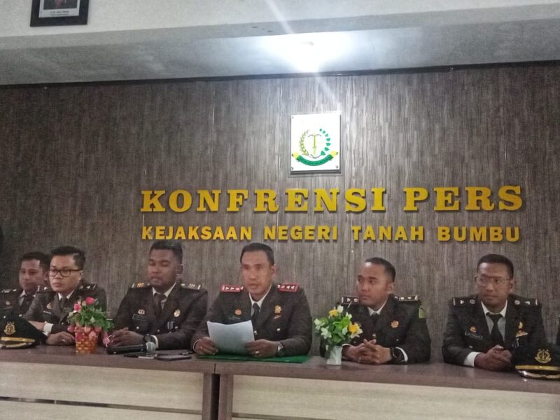 Kejari Tanbu Gelar Press Release Ungkap Capaian Kinerja Tahun 2022