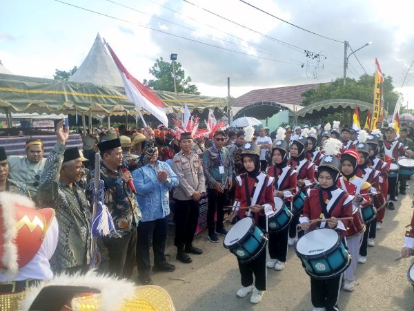 MTQ ke-XXI Tingkat Kec. Simpang Empat Resmi Dibuka, Camat Lepas Pawai Ta’aruf