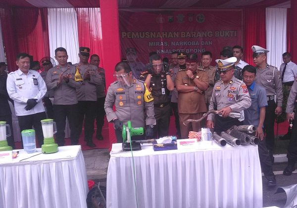 Polres Nganjuk Gelar Pemeriksaan Senpi untuk Penertiban dan Inventarisasi