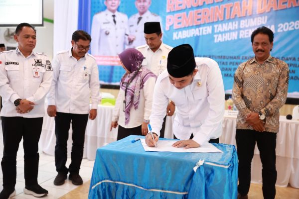 Musrenbang RKPD 2026, Bupati Andi Rudi Latif Tekankan Program Berdampak Bagi Masyarakat