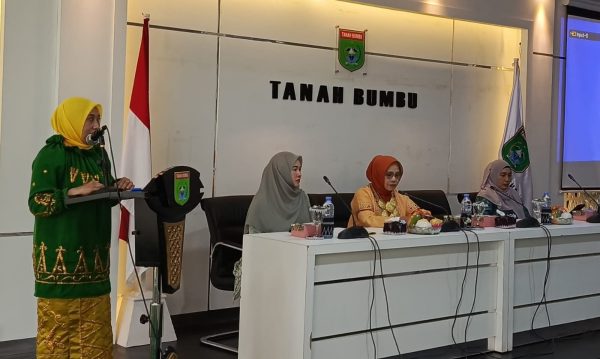 Tanah Bumbu Perkuat Komitmen Reformasi Birokrasi melalui Sosialisasi Zona Integritas
