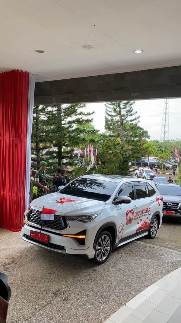 Bupati Andi Rudi latif Rayakan HUT RI Ke-80 Tahun dengan Simbol Kesederhanaan dan Penghormatan