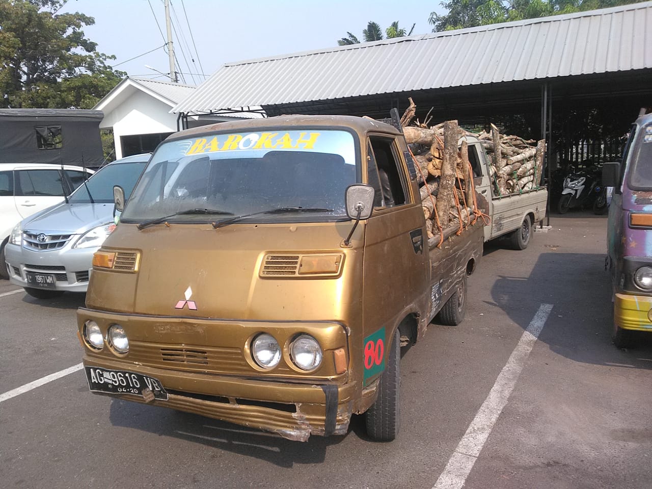 Diduga Angkut Kayu Curian, 2 Pickup Diamankan Petugas