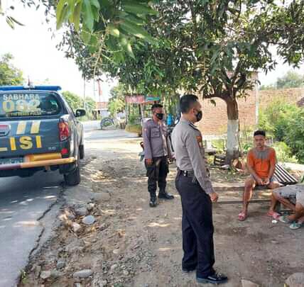 Dahan Lapuk, Siswi SMP Tewas Tertimpa Pohon