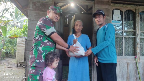 Bantu Masyarakat Kurang Mampu, Posko Satu Jiwa Salurkan Sembako Door To Door