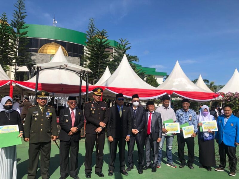 Berkontribusi Dalam Memajukan Budaya Daerah, 5 Pelaku Seni Di Tanbu Diganjar Penghargaan