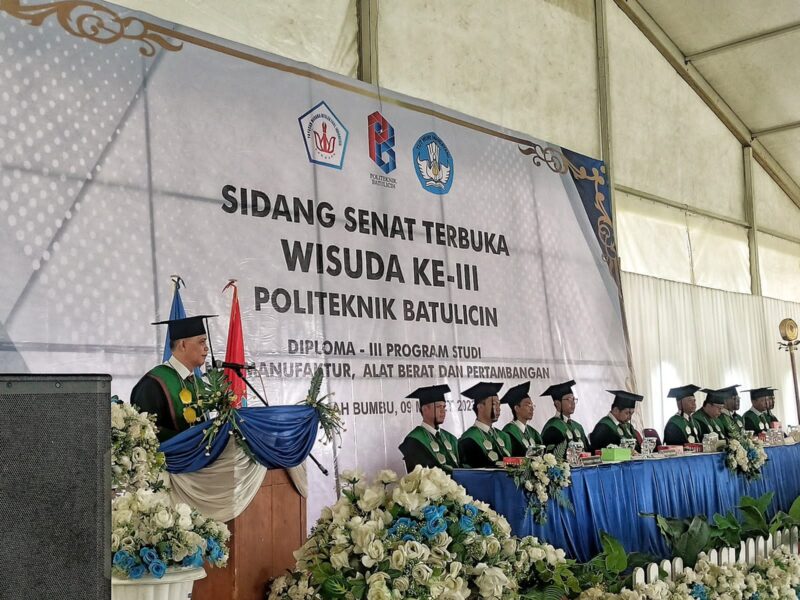 Wisuda Ketiga Program Diploma, Politeknik Batulicin Luluskan 42 Mahasiswa