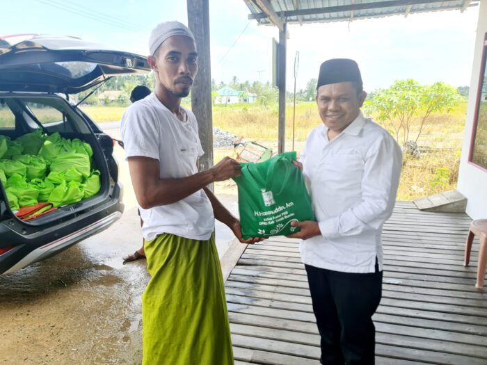 PKB Tanbu Bagikan Ribuan Paket Lebaran Jelang Idul Fitri 1444 H