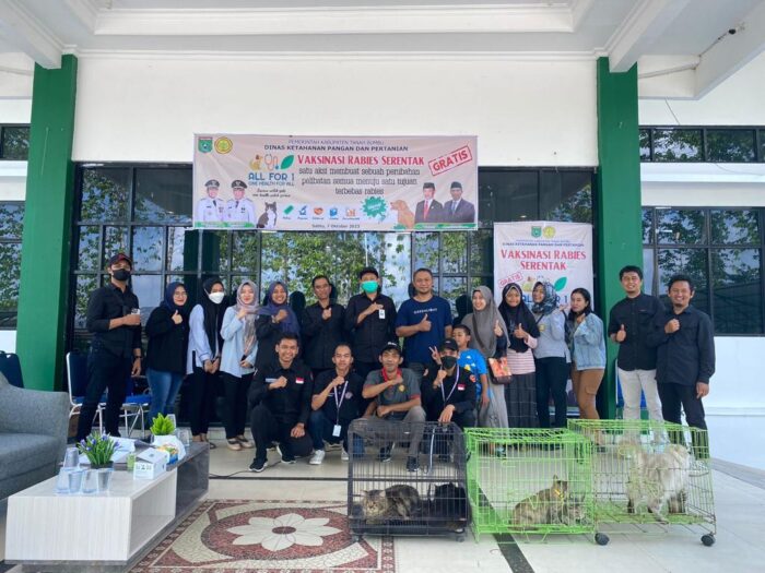 Hari Rabies Sedunia, Ratusan Anjing dan Kucing di Tanbu Divaksinasi