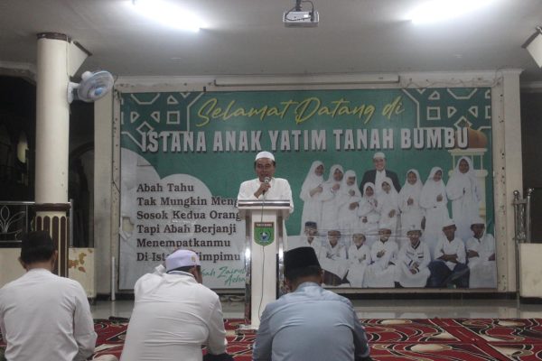 Berprestasi, Santri Istana Anak Yatim Diganjar Hadiah Bupati Zairullah