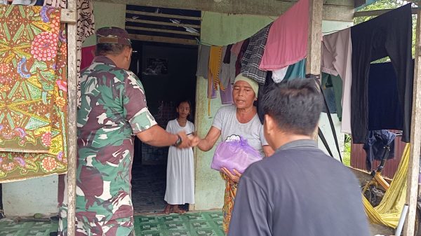 Tak Kenal Lelah, Aksi Sosial Posko Satu Jiwa Jangkau Lansia dan Masyarakat Kurang Mampu