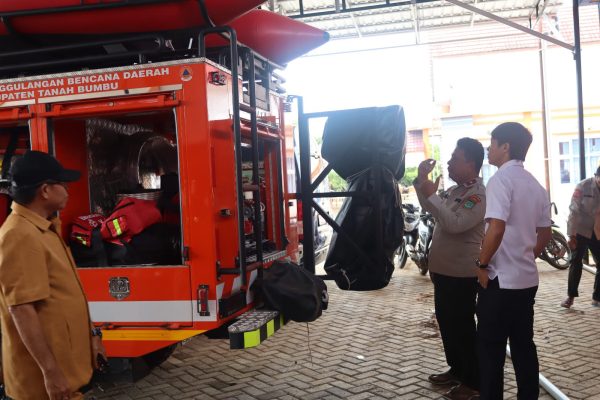 Komisi III DPRD Tanbu Tinjau BPBD Terkait Kesiapan Penanggulangan Bencana