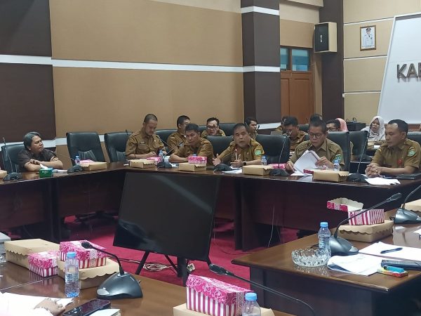 Tiga SKPD Sampaikan Realisasi Anggaran 2024 dengan DPRD Tanbu