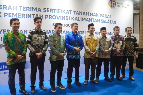 Bupati Tanah Bumbu Hadiri RUPS-LB Bank Kalsel, Apresiasi Kinerja 2024