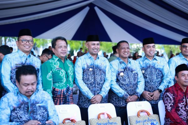 Wakil Bupati Tanah Bumbu Hadiri Puncak Peringatan HUT ke-26 Kota Banjarbaru
