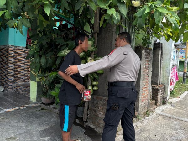 Polres Nganjuk Tertibkan Premanisme, Amankan Pengamen di Lampu Merah Jlumpang