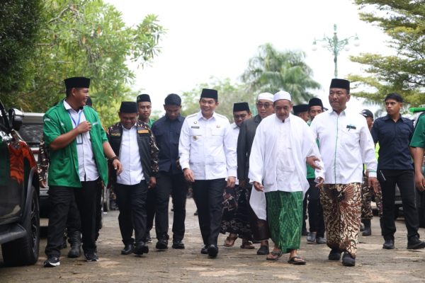 Perdana, Bupati Andi Rudi Latif Pimpin Apel Harlah Gerakan Pemuda Ansor ke-91 di Tanbu
