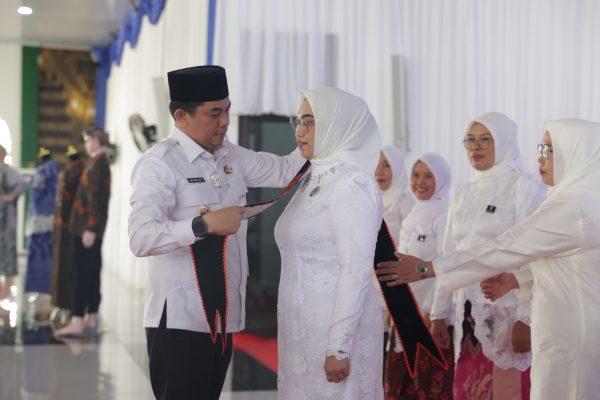 Bupati Andi Rudi Latif Kukuhkan Bunda PAUD dan Pokja Bunda PAUD Periode 2025-2030