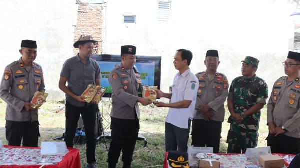 Polres Nganjuk Dukung Penanaman Jagung Serentak Bersama Santri se-Jatim, Dorong Kemandirian Pangan