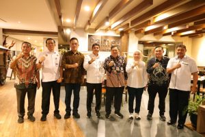 Kemenhub Setujui Usulan Fasilitas Keselamatan Jalan, Sesditjen Ahmad Yani Temui Bupati Andi Rudi Latif