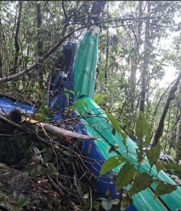 Helikopter Eastindo Air Yang Hilang Kontak Ditemukan di Hutan Mantewe