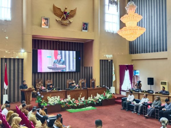 DPRD Tanbu Sampaikan Pandangan atas Raperda Kerja Sama Daerah
