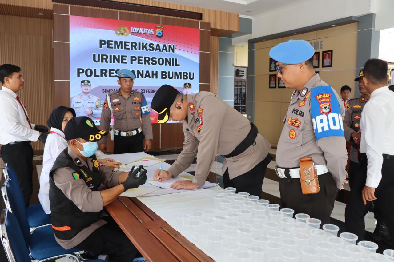 177 Personel Polres Tanah Bumbu Jalani Tes Urine, Seluruhnya Negatif