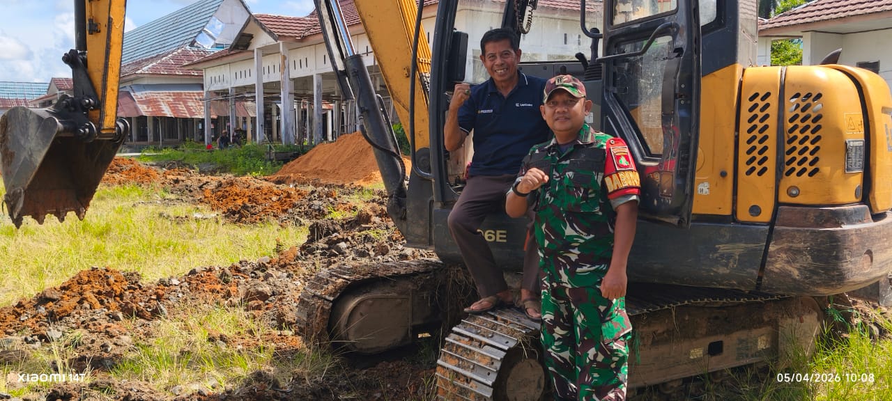 Dukung Koperasi Merah Putih, Anggota DPRD Tanbu Ini Turun Langsung Jadi Operator Alat Berat