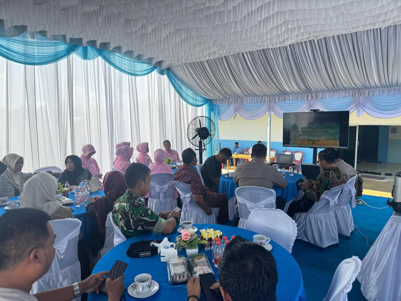 Polres Tanah Bumbu Gelar Panen Raya Jagung dan Launching SPPG Polri