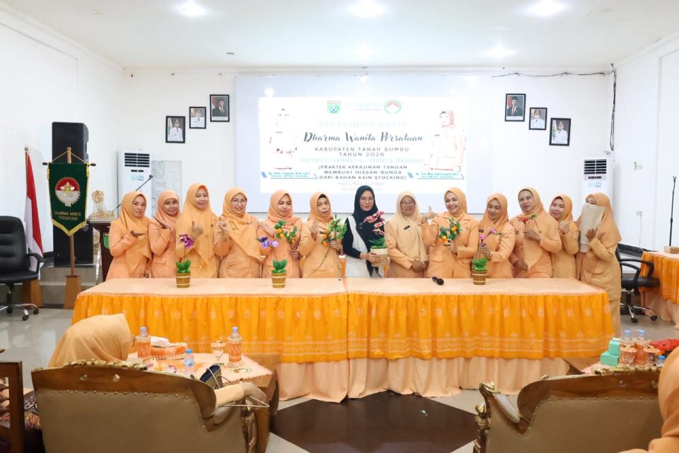 DWP Tanah Bumbu Bekali Anggota Keterampilan Kerajinan Bernilai Ekonomi