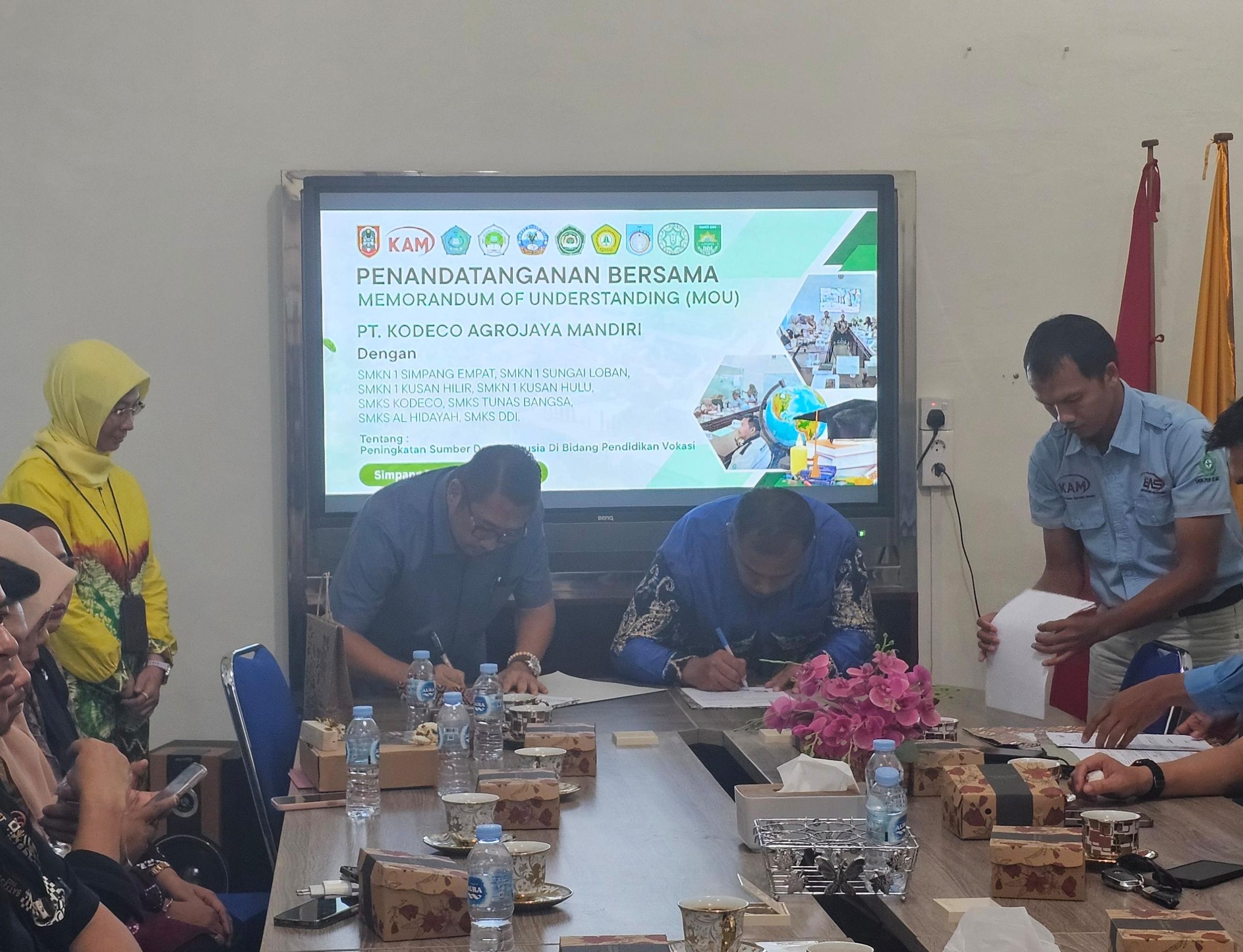 PT. Kodeco Agrojaya Mandiri Lakukan Penandatanganan MoU, Lindungi Siswa SMK Magang Lewat BPJS Ketenagakerjaan