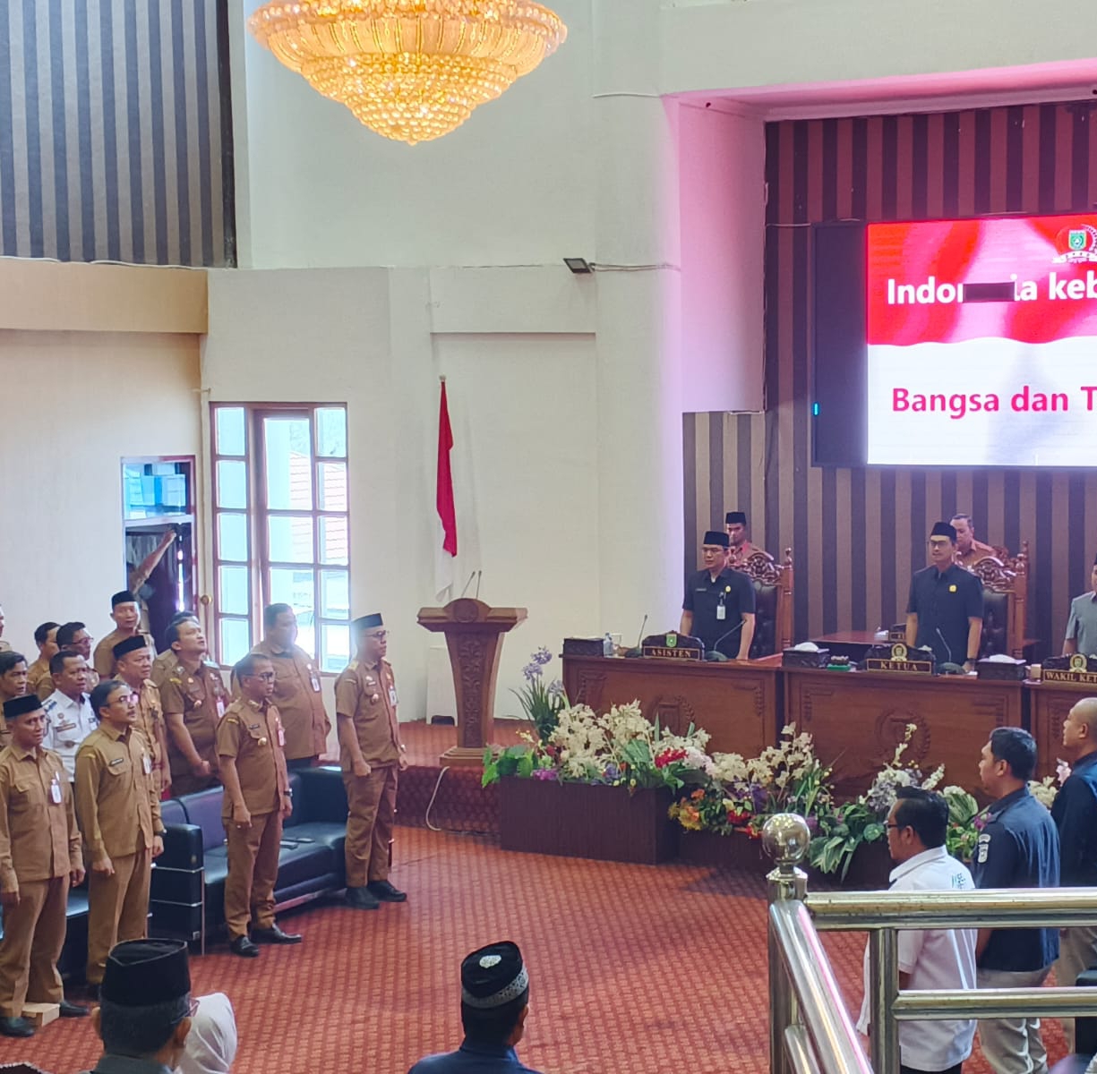 DPRD Tanbu Sampaikan Pemandangan Umum Terkait Raperda Perubahan Perda BPD