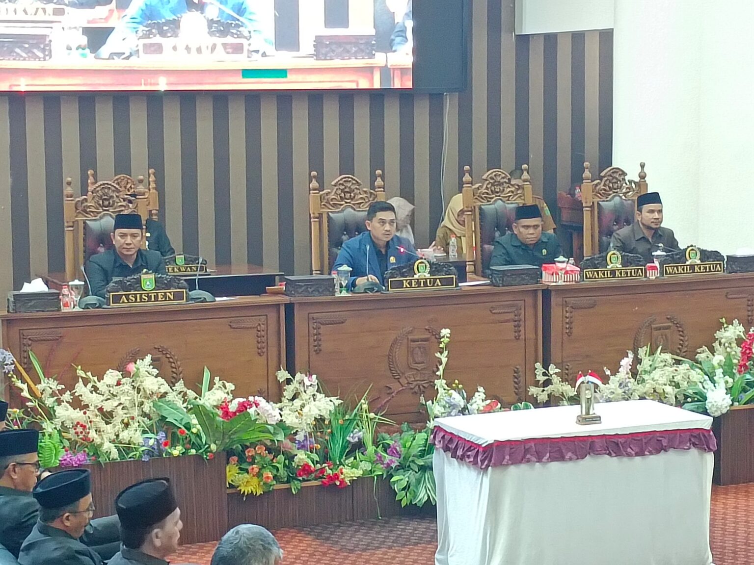 Jawaban atas Pemandangan Fraksi DPRD, Pemkab Tanbu Tegaskan Penguatan Peran BPD