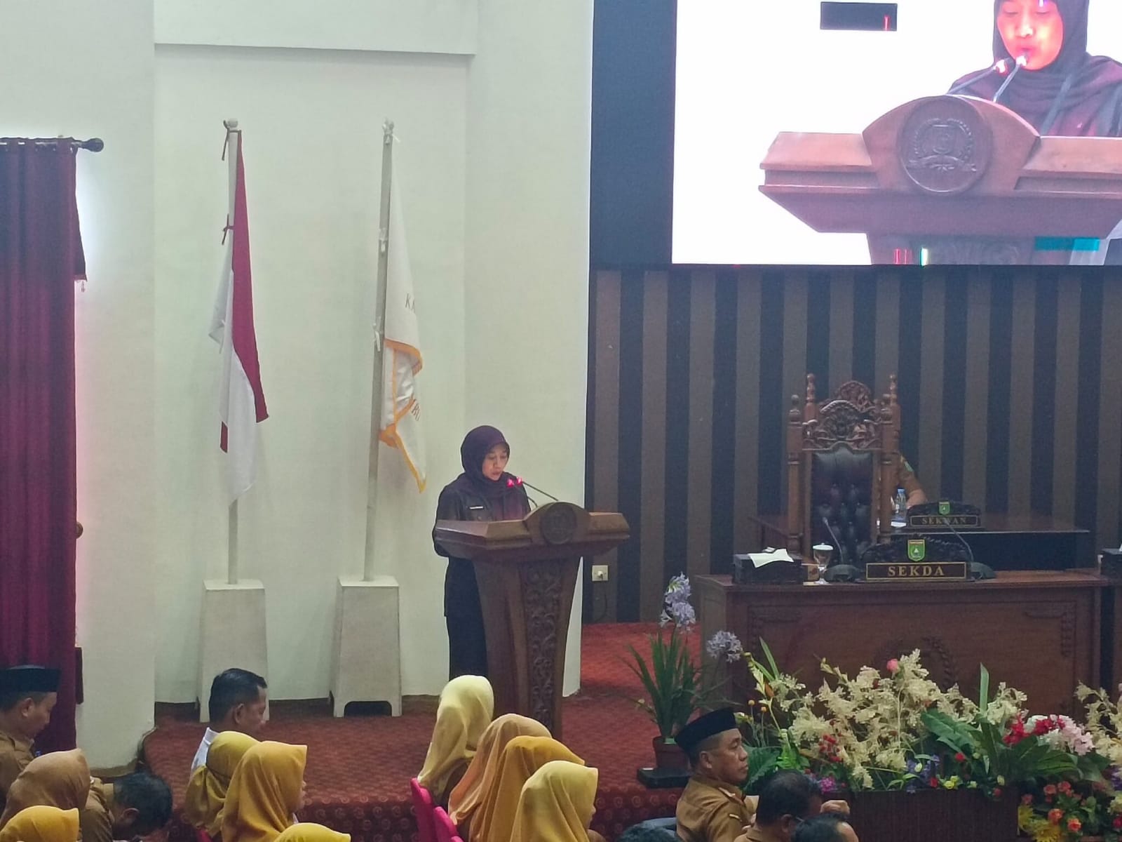 DPRD Tanbu Gelar Paripurna Penyampaian Raperda Perubahan Pajak dan Retribusi Daerah