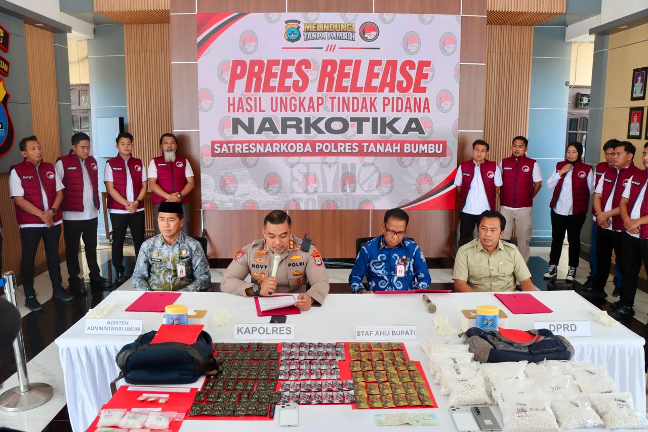 Satresnarkoba Polres Tanah Bumbu Ungkap 3 Kasus Narkotika, Sita Sabu, Ekstasi hingga Ribuan Obat Carisaprodol