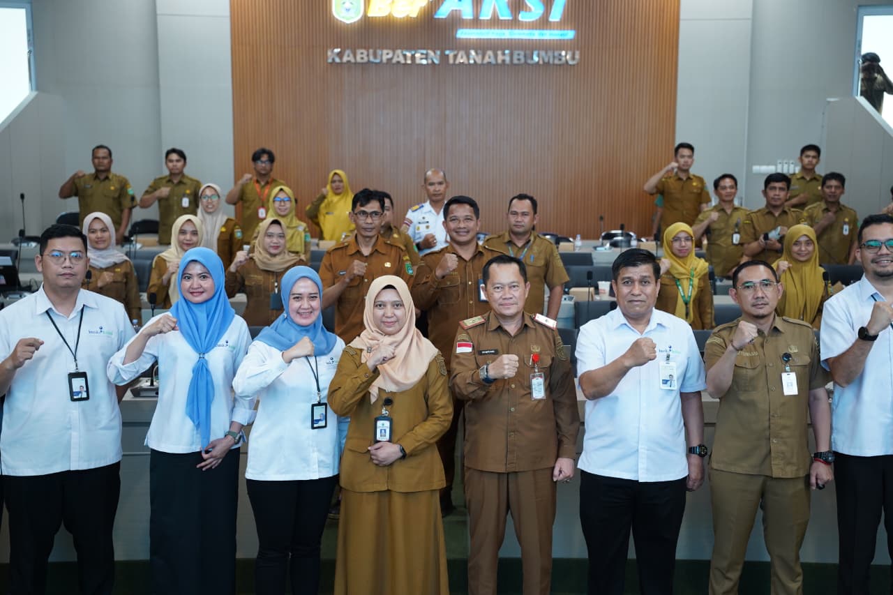 Kolaborasi Pemkab Tanbu dan Bank Kalsel: Bayar Pajak Bisa Lewat QRIS